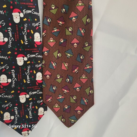 Variety Lot of 3 Men's Silk Neck Ties, from 3” To 4” Wide 1 Santa - Picture 4 of 10